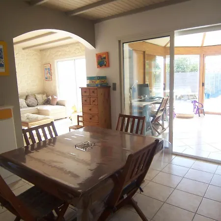 Maison Spacieuse Avec Piscine Privative, Terrasse Et Jardin Pres Des Sables-d'olonne - Fr-1-197-297 Dom wakacyjny *